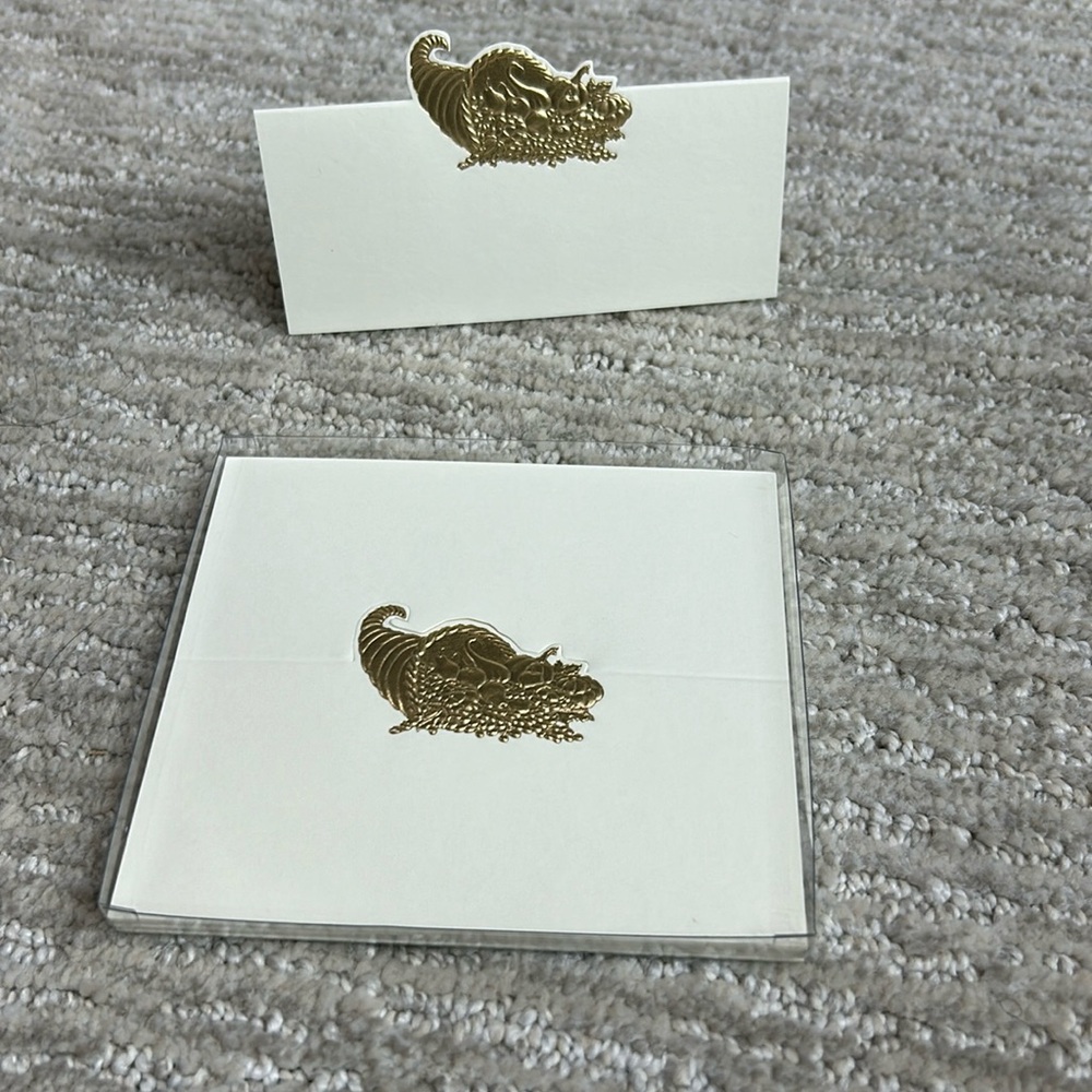 20 Embossed Gold Cornucopia Thanksgiving Cream Placecards